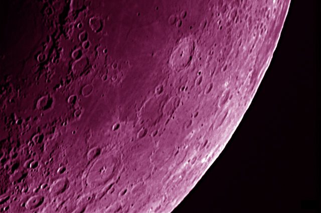 Tutto pronto per la Luna Rosa (che non è rosa)