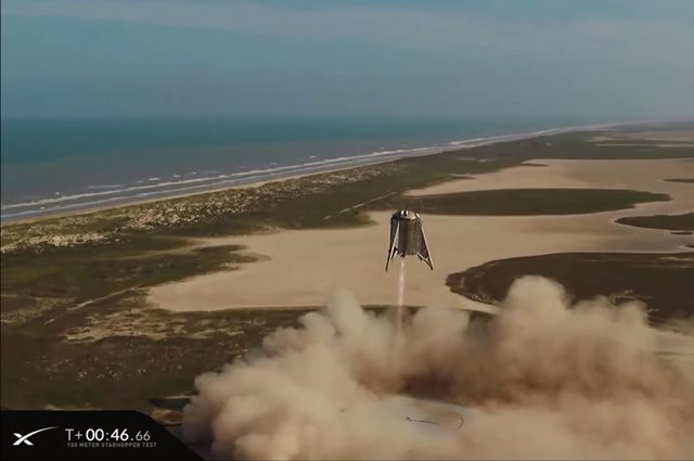 Elon Musk ci avvicina a Marte: un successo il test del razzo sperimentale 'Starhopper'