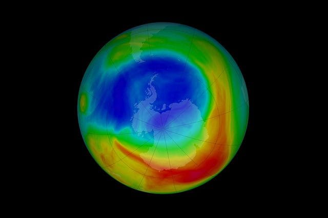 Il buco dell'ozono sta guarendo (ma se n'è aperto un altro)