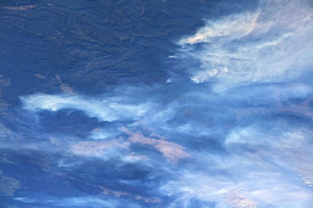 Gli incendi in Australia visti dallo spazio. Credit: Luca Parmitano/ESA
