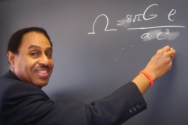 Il professor Ronald Mallett