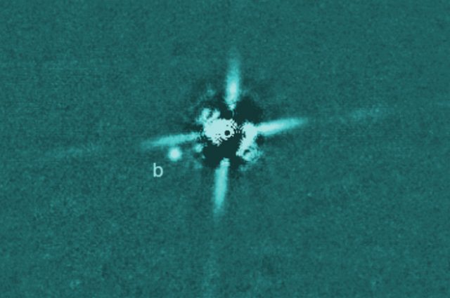 L’esopianeta 2M0437b immortalato dal Telescopio Subaru alle Hawaii. Credit: Subaru Telescope, Gaidos et al.