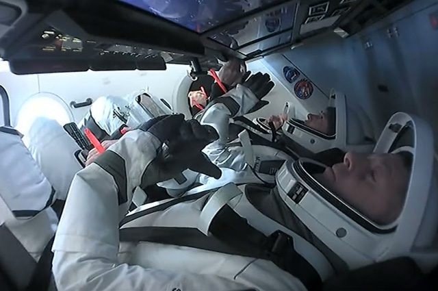 Gli astronauti della Crew2 al rientro. Credit: NASA/SpaceX