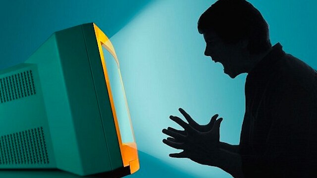 troll online