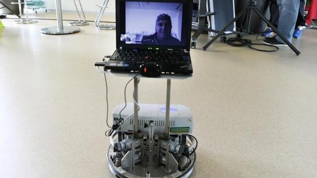 Robot Pensiero