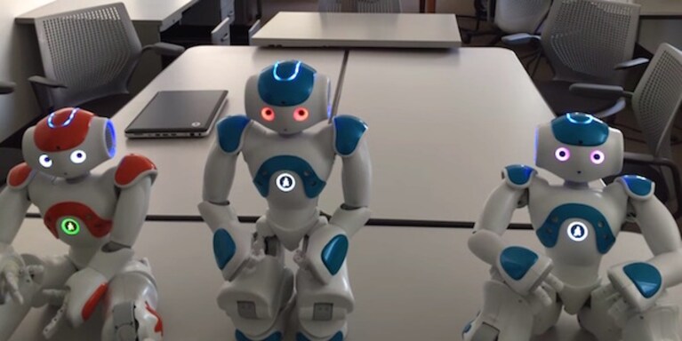 robot autocoscienza