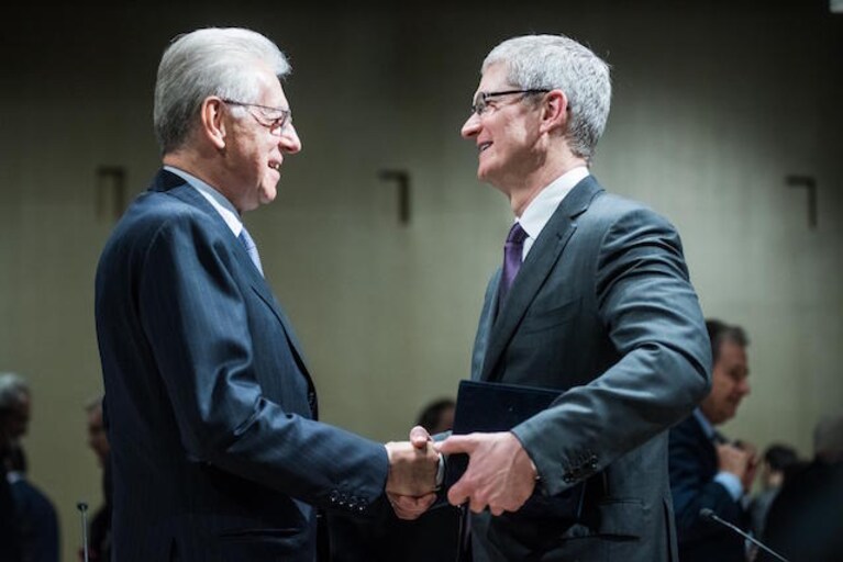 tim cook bocconi