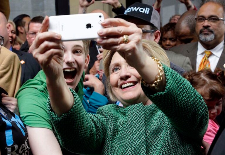 selfie-clinton