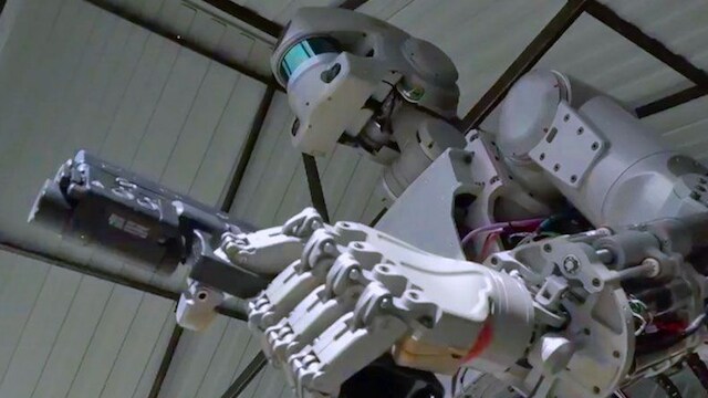 robot-terminator-russo