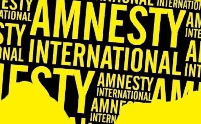 Amnesty International contro Facebook e Google: "Sono una minaccia per i diritti umani"