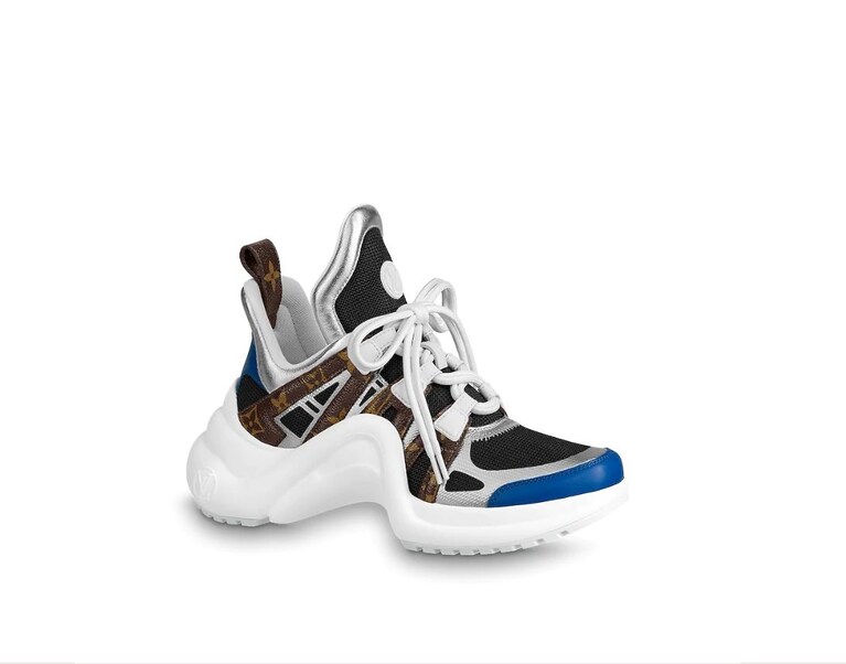 sneakers LoL