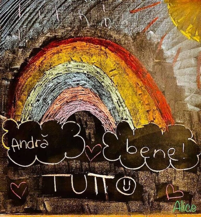 immagini arcobaleni andrà tutto bene WhatsApp