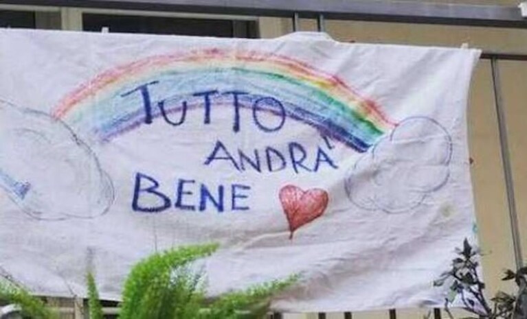 immagini arcobaleni andrà tutto bene WhatsApp