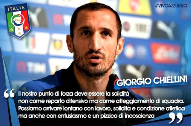 Chiellini durante la conferenza della Nazionale