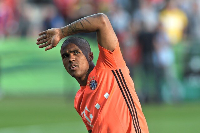 Douglas Costa infortunato, salta la Copa America