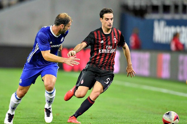 Bonaventura in azione contro il Chelsea
