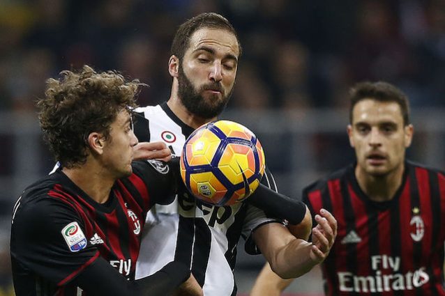 Locatelli sfida Higuain nell’ultimo Milan–Juventus