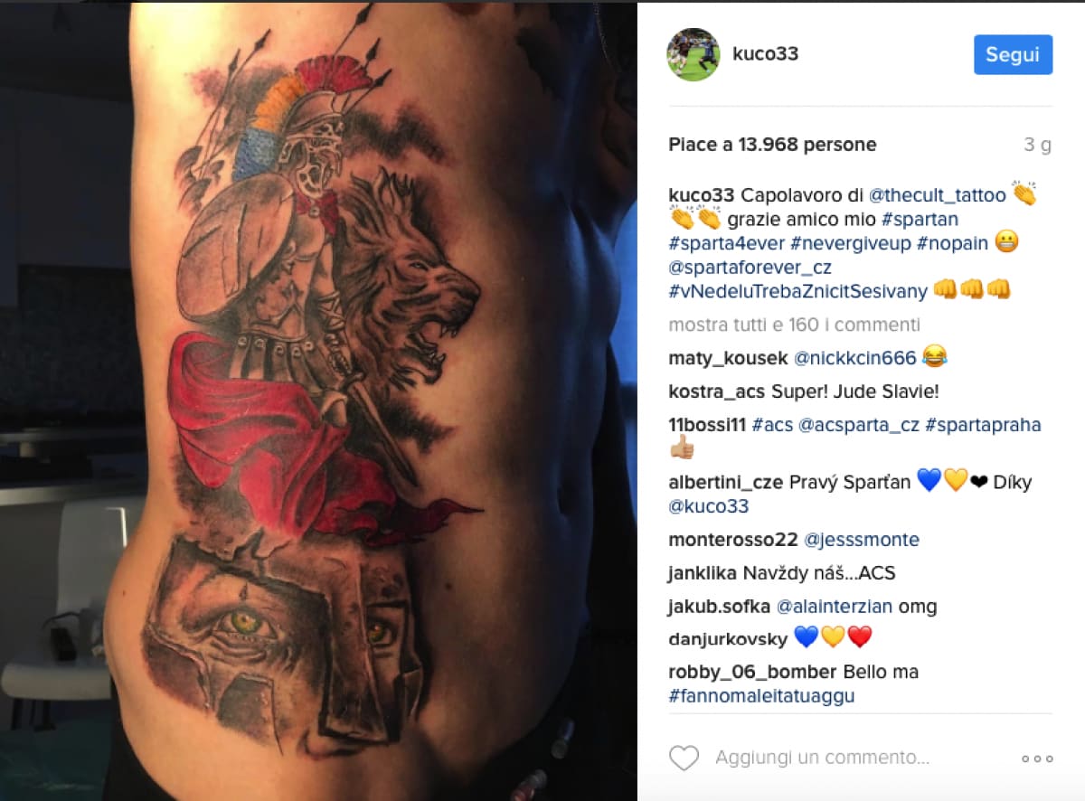 Lotta Tra Un Soldato Spartano E Un Leone