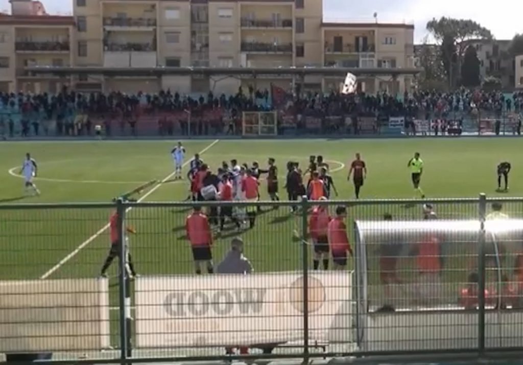 Momenti di tensione durante una partita