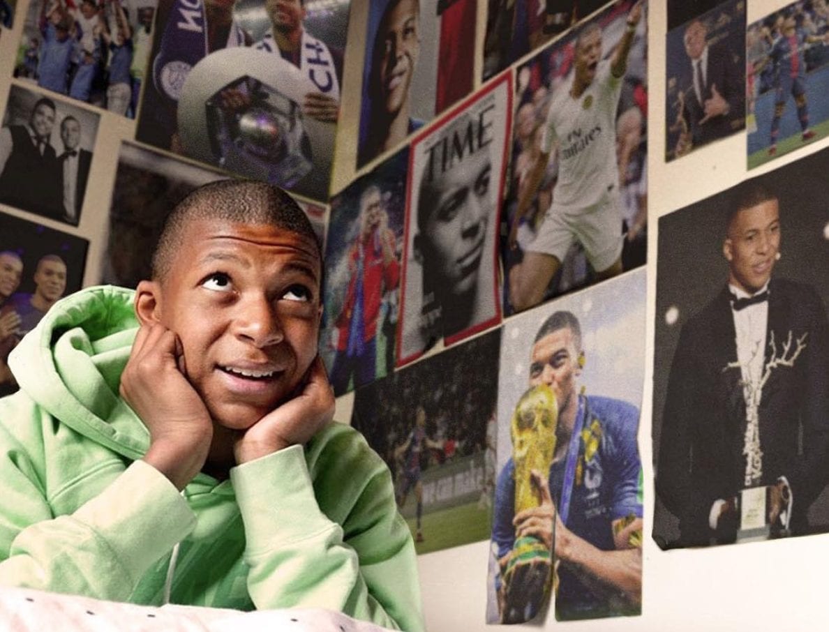 Mbappé 'cancella' CR7, con un post su Instagram