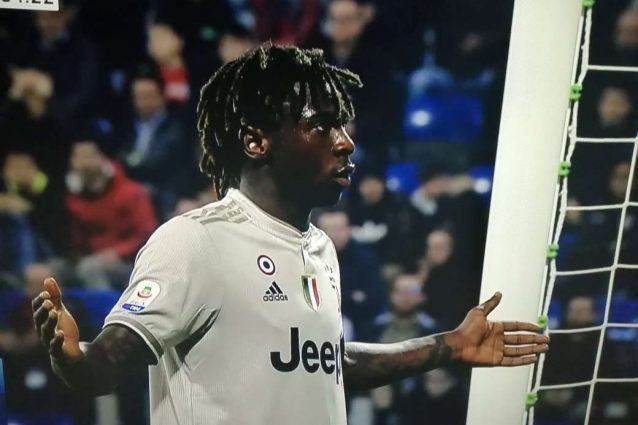 L’esultanza di Moise Kean contro i buuu razzisti dei tifosi del Cagliari