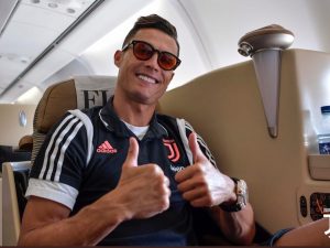 https://twitter.com/juventusfc