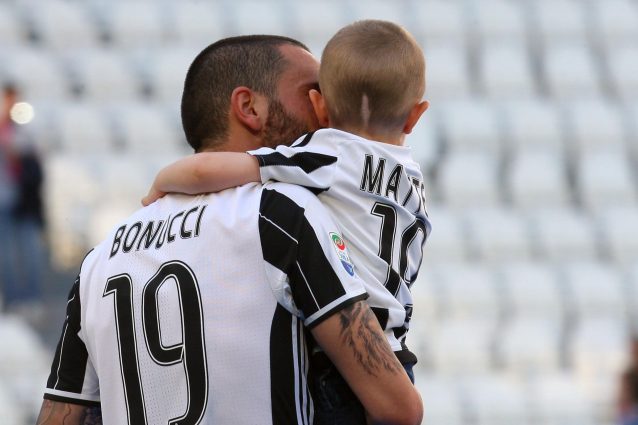 Leonardo Bonucci e il piccolo Matteo in un’immagine di qualche anno fa